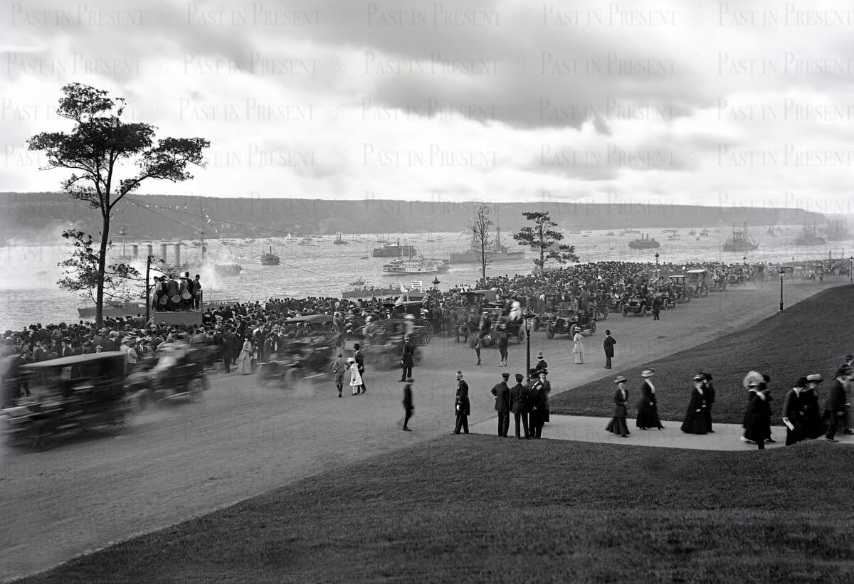 Hudson-Fulton Celebration spectacular parade of ships on the Hudson River in New York City, 1909
