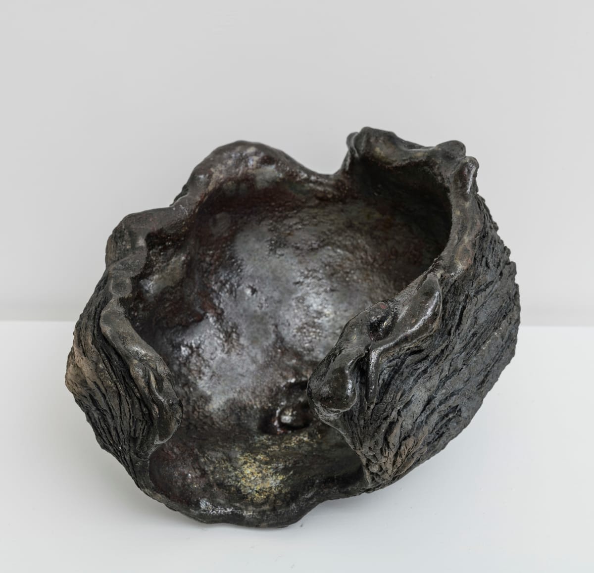 Cleo FARISELLI, Senza titolo (volto grotta) - Untitled (Grotto Face), 2024