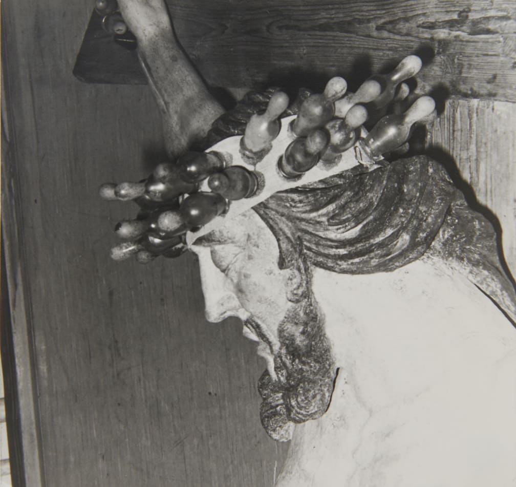 Renate BERTLMANN Tender Christ, 1981 Black and white photograph Vintage and unique 11.3 x 10.7 cm