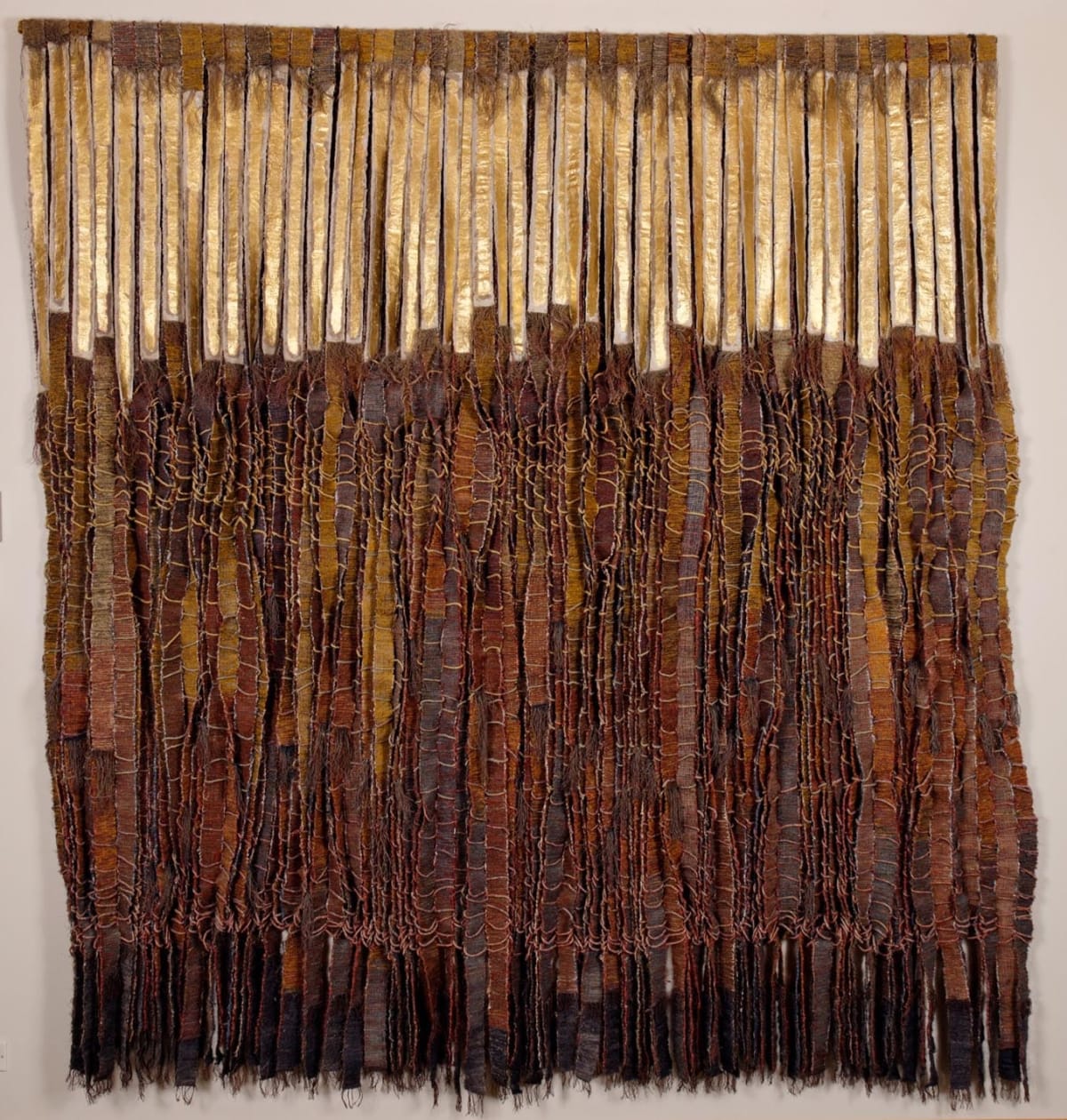 Olga de AMARAL, Riscos y oro 2 [Crags and gold 2], 1985