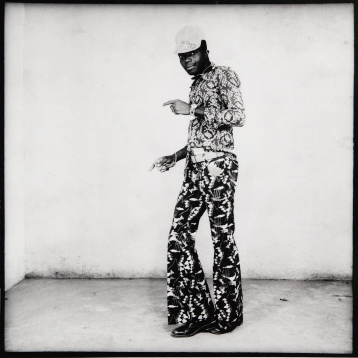 Malick Sidibé - Biography | Tristan Hoare Gallery Malick Sidibé - Biography | Tristan Hoare Gallery
