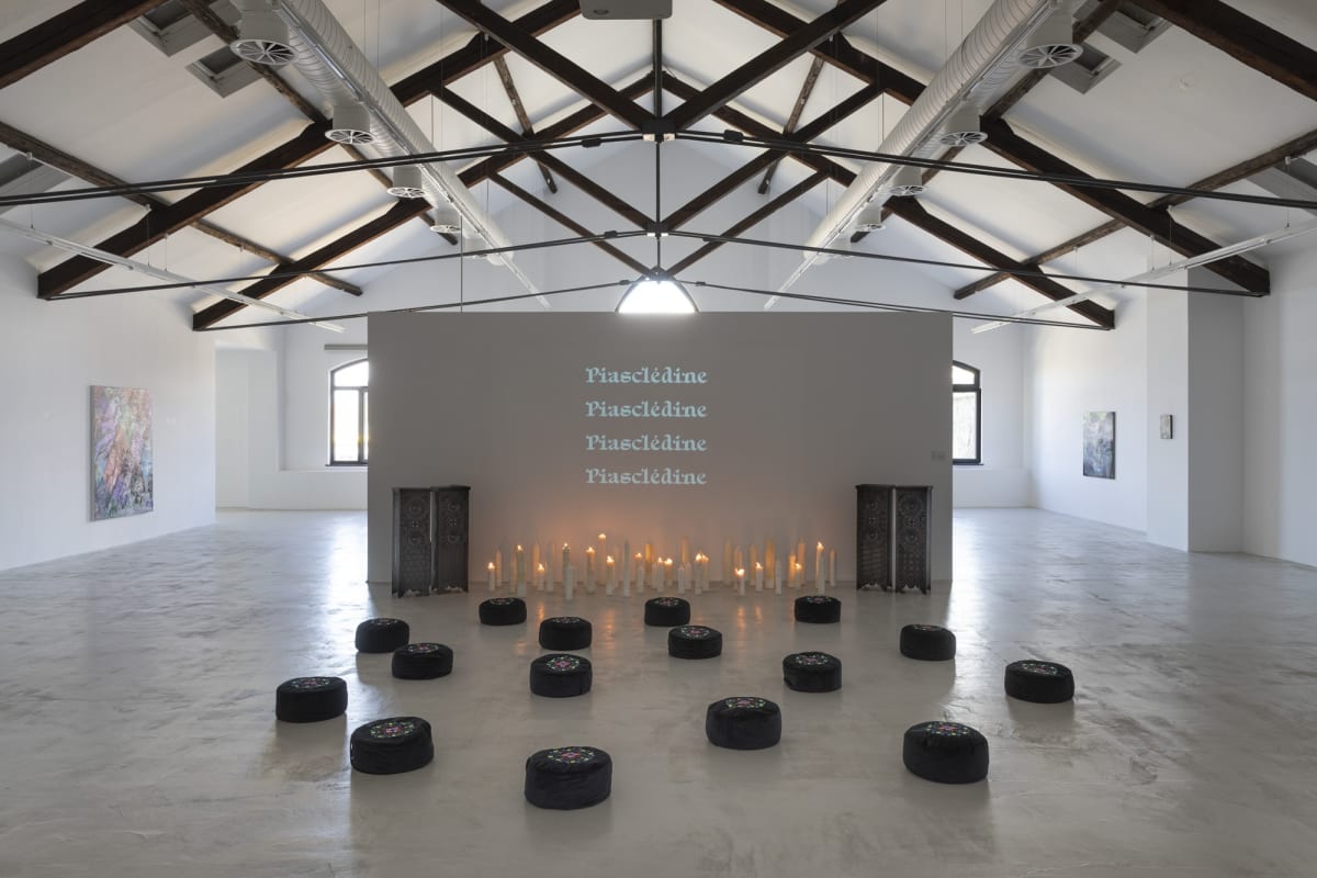 Fluuuuuido | curated by Edoardo Monti