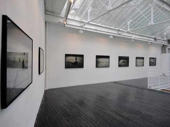 Corinne Mercadier :-Devant un champ obscur - The Eye of