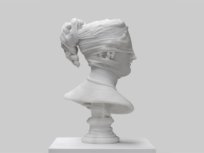 Filippo Tincolini: un equilibrio tra tradizione e innovazione nella scultura contemporanea