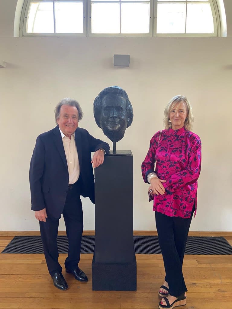 MATINEE PERFORMANCE & PRESENTATION