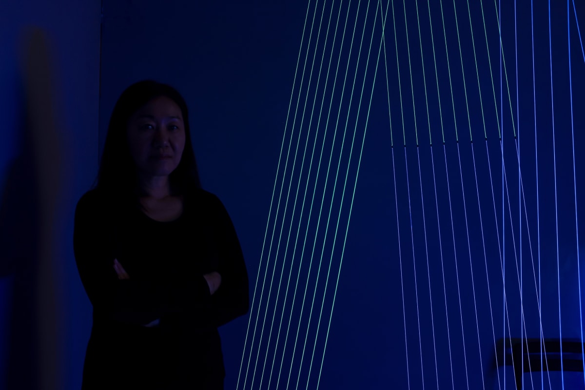 'Für mich ist der Raum ein Blatt Papier, auf das ich mit Linien eine neue Realität zeichne', Jeongmoon Choi im...