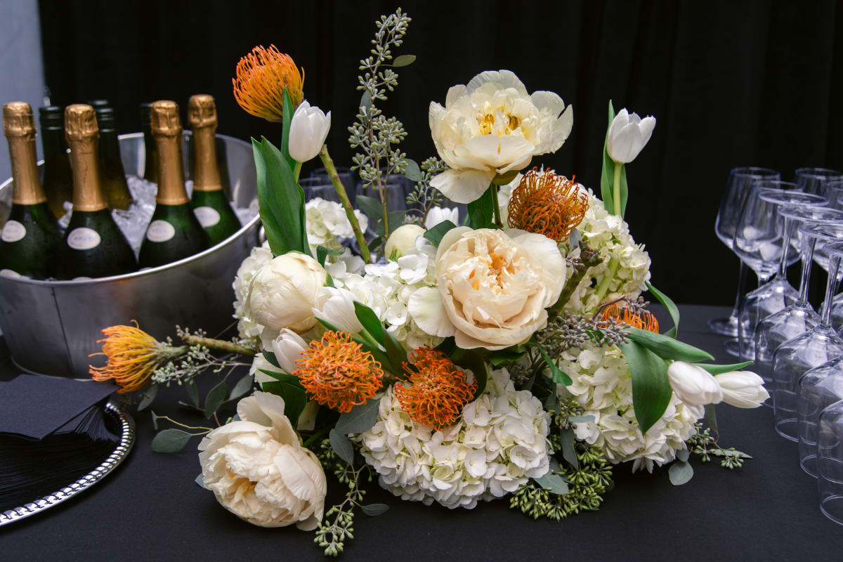 LUMINARIES OF LIGHT | PRIVATE COCKTAIL RECEPTION