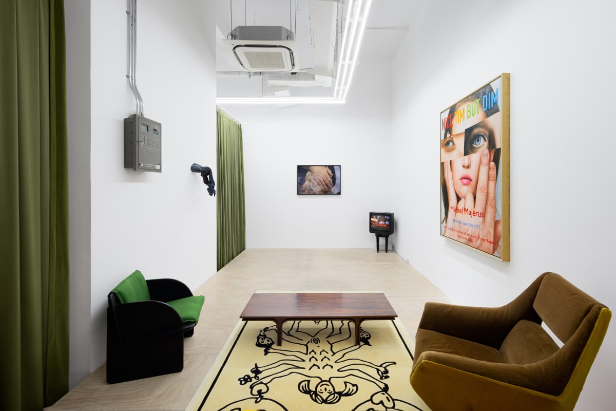 Behind Gesture and Speech