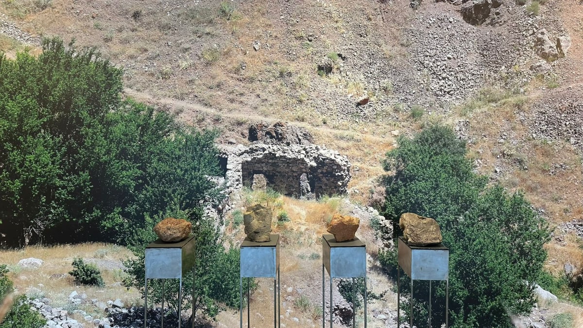 Taş Kafa - Zaman Yolcusu