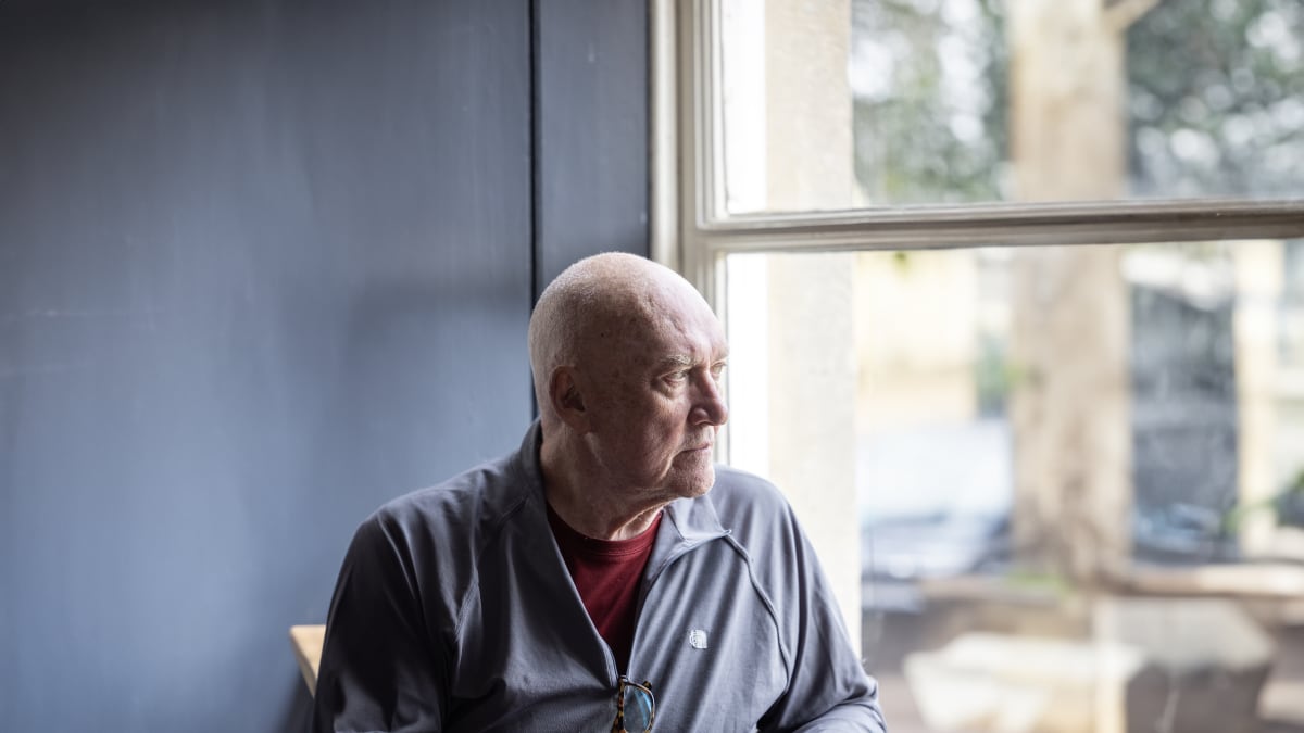 Sean Scully | Acclaimed Abstract Oil Painter with Geometric