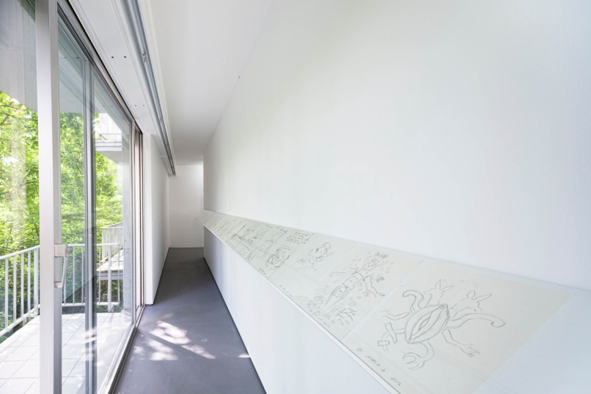 Roee Rosen, The Buried Alive Cycle : Videos and Drawings , exhibition view at Erna Hecey Luxembourg 8.6 - 17.8.2019