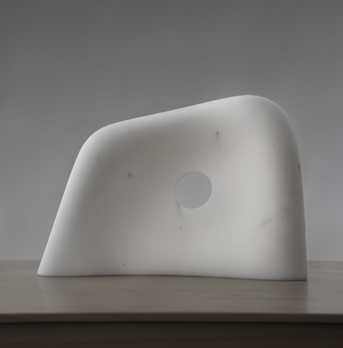 MYOMU 妙夢, 2014 | Kan Yasuda | white marble sculpture | Japanese fine art + craft | Ippodo Gallery Tokyo New york