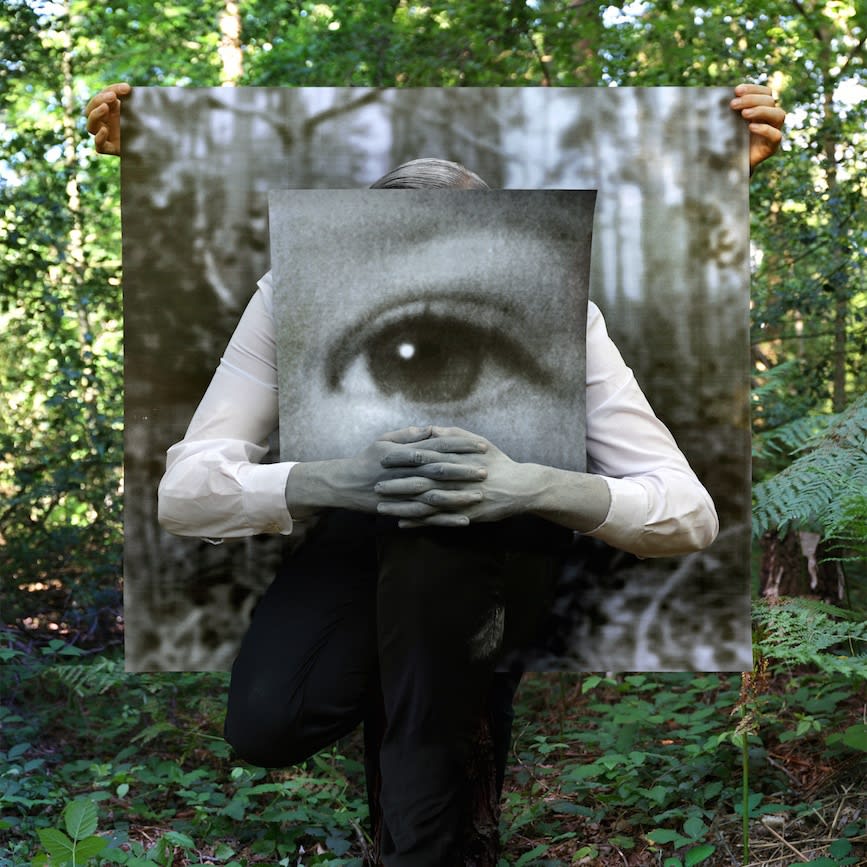 Jonny Briggs | Evy Jokhova