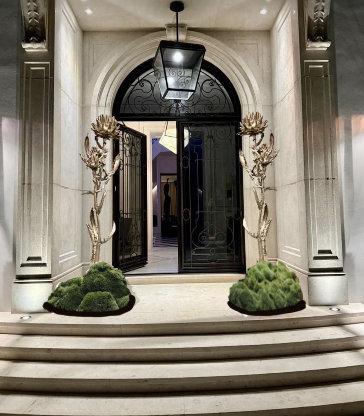 Sculpture Installation Miami Beach