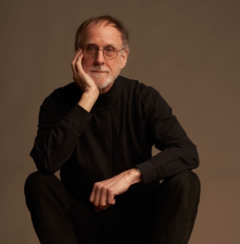 Tom Warren - Biography | Pulpo Gallery