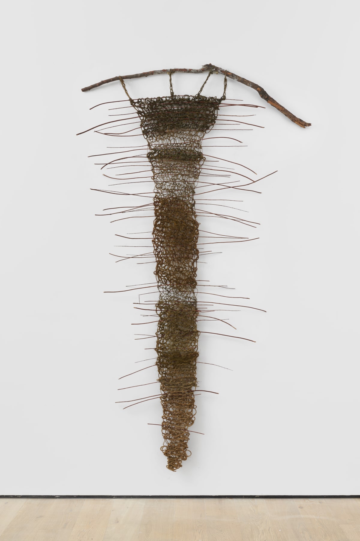 Barbara Levittoux-Świderka, Millipede [Stonoga], 1974