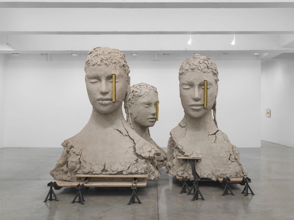 Picture of Mark Manders
