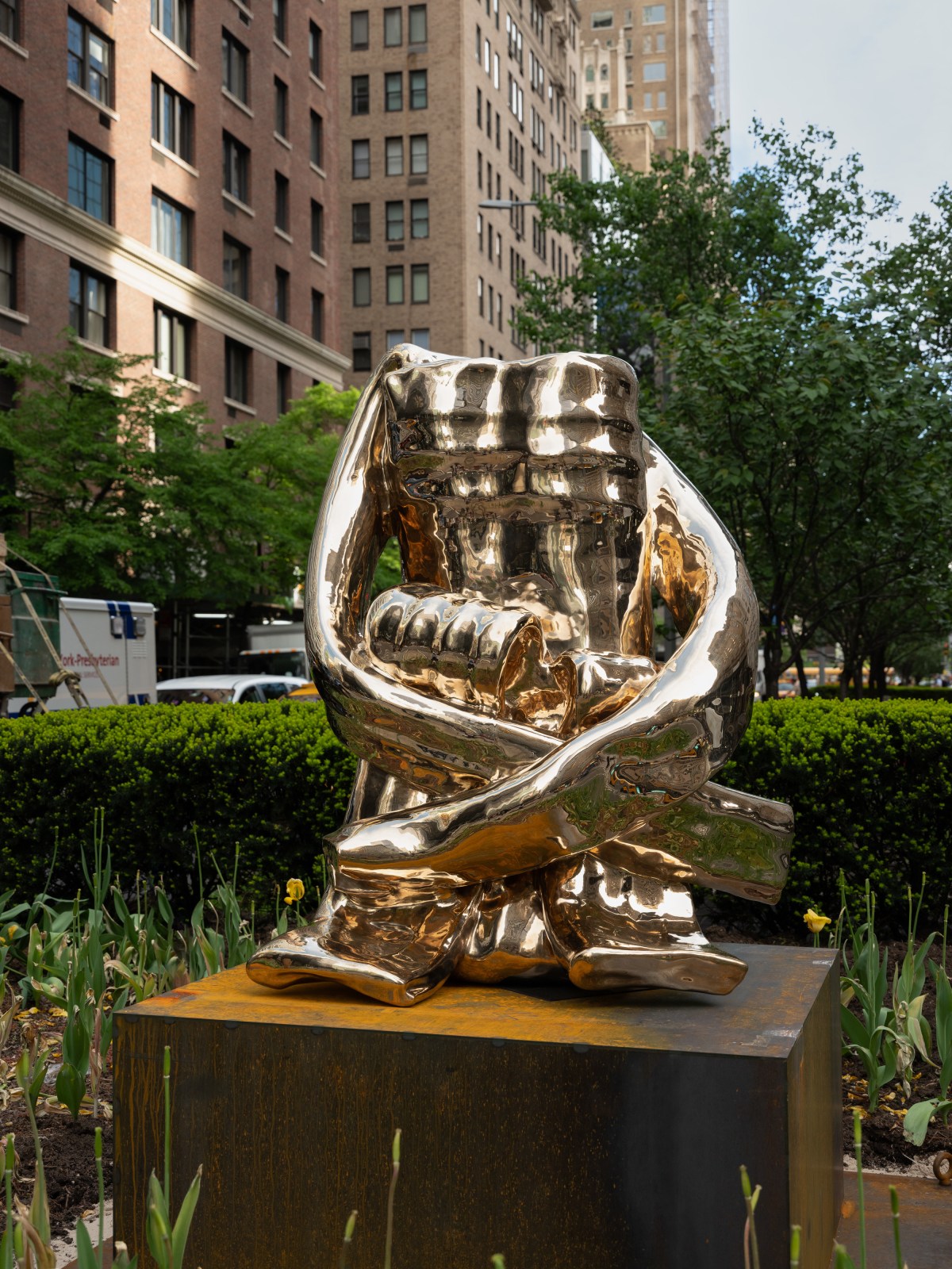 Alma Allen on Park Avenue | May 2 – August 31, 2025 | Kasmin