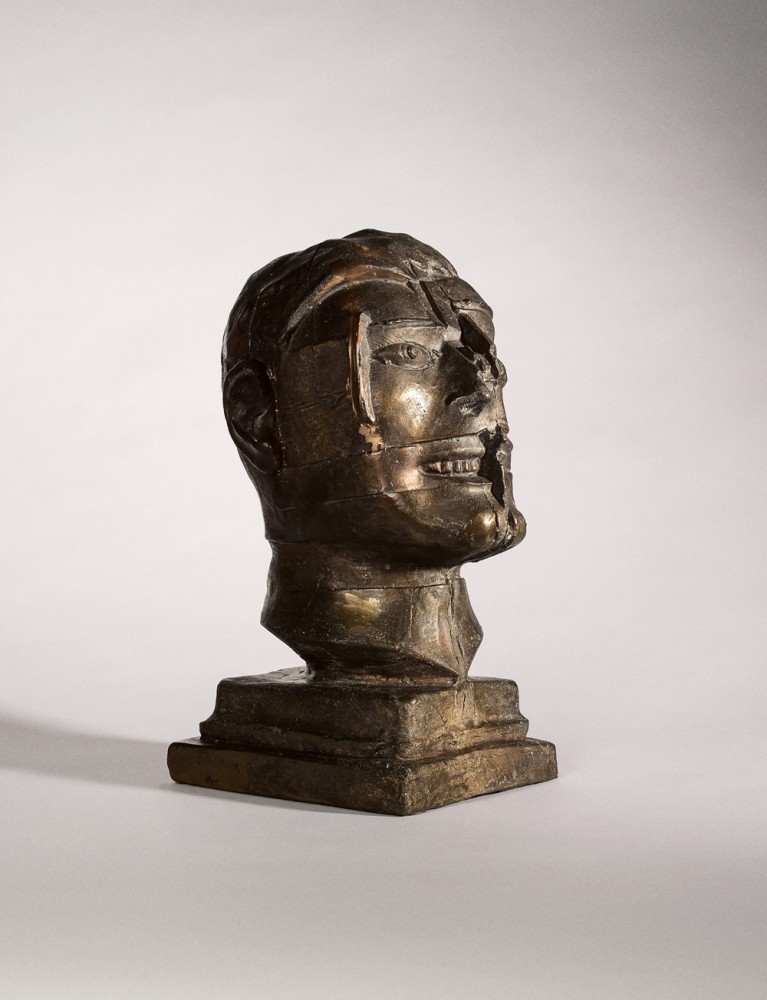 <span class="title">DuMont Head<span class="title_comma">, </span></span><span class="year">1984</span>