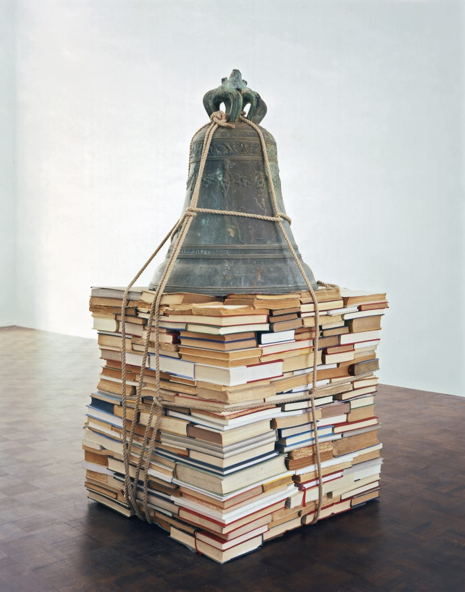 Image: Claudio Parmiggiani, Senza titolo, 2009