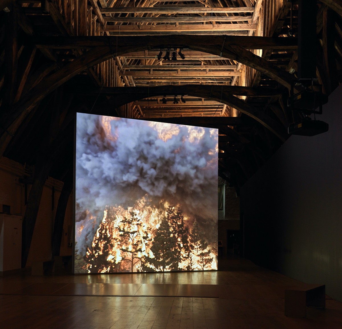 David Claerbout, Wildfire (meditation on fire), 2019-2020, single channel video projection, 3D animation (stereo audio, color), duration: 24 min, edition of 7. Exhibition view: Memling Now: Hans Memling in contemporary art, Sint Janshospitaal, Bruges, 2020. Collection Musea Brugge. Photo © Dominique Provost