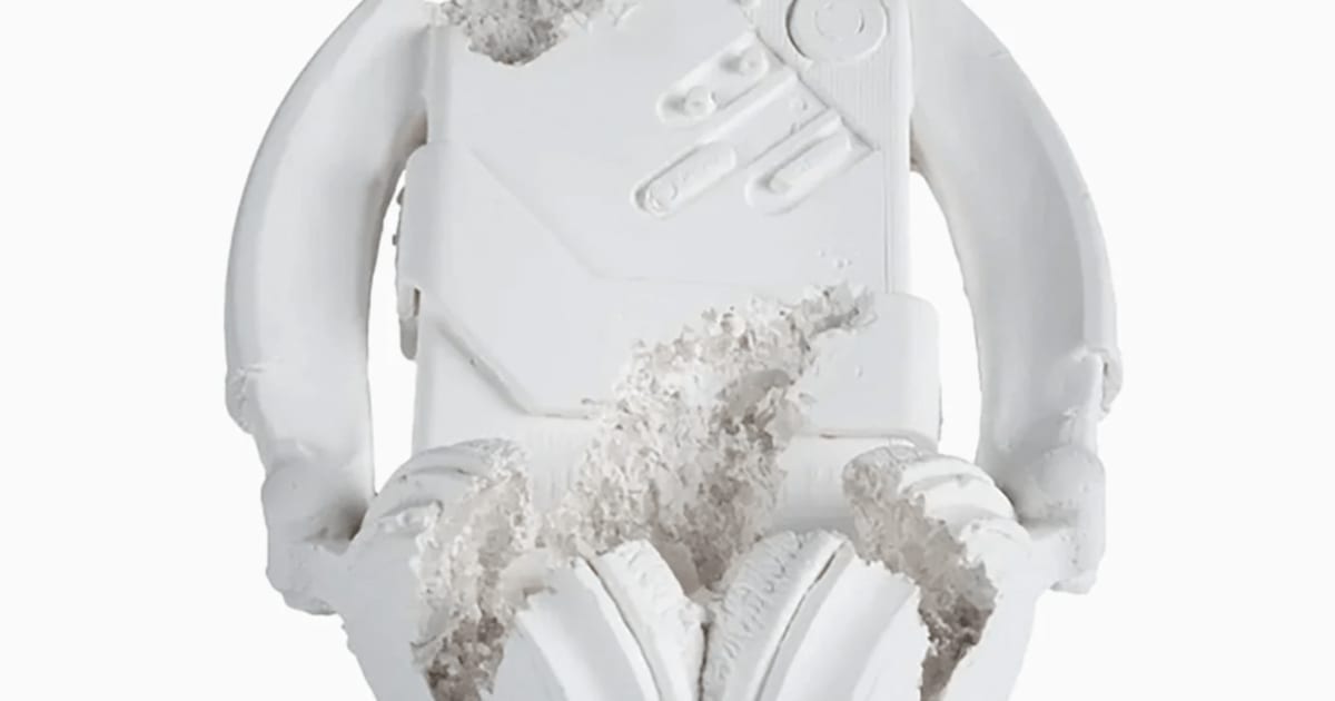 Daniel Arsham, Crystallized Mew Card, 2021 | Guy Hepner