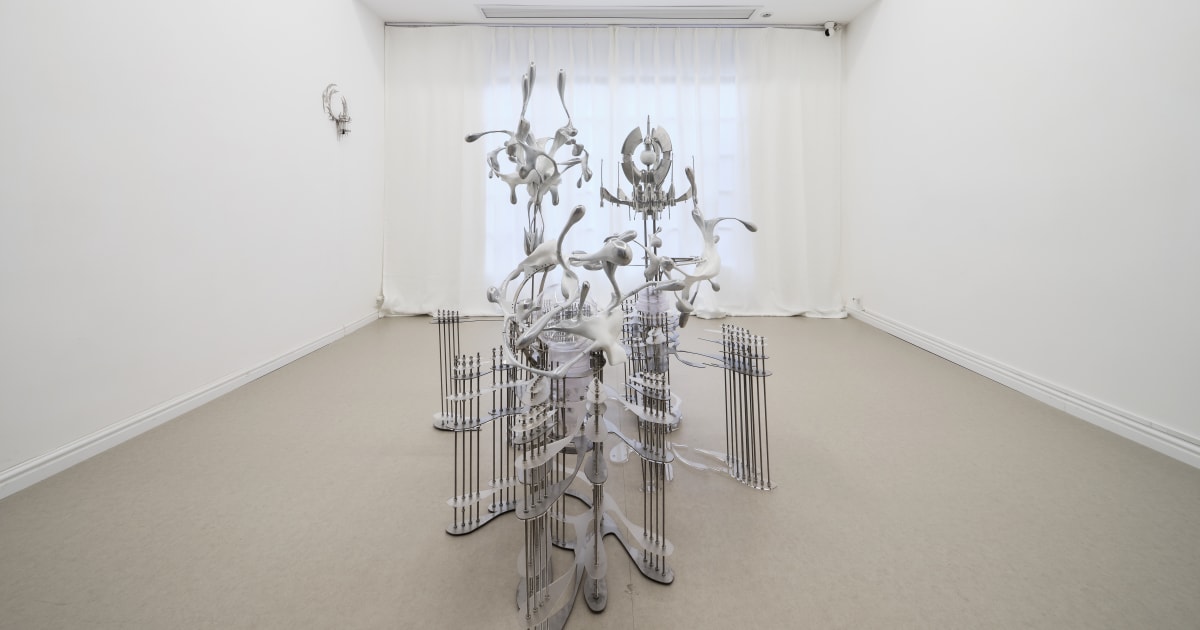 Works - rooted, yet flowing | Nan Ke Gallery-南柯画廊