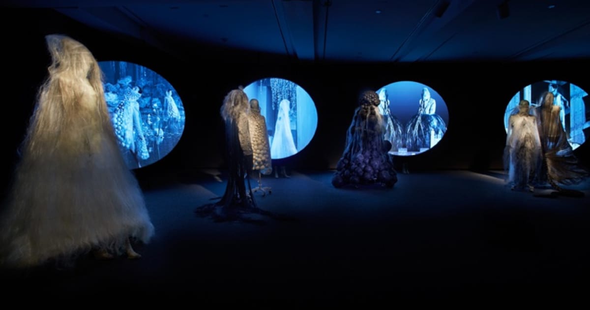 Lin Tianmiao: Bound Unbound | Galerie Lelong