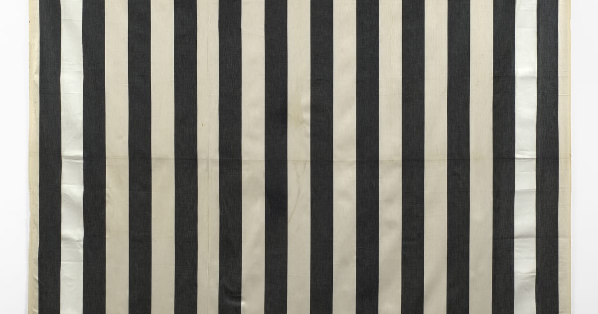Daniel Buren Peinture Acrylique Blanche Sur Tissu Rayé Blanc Et