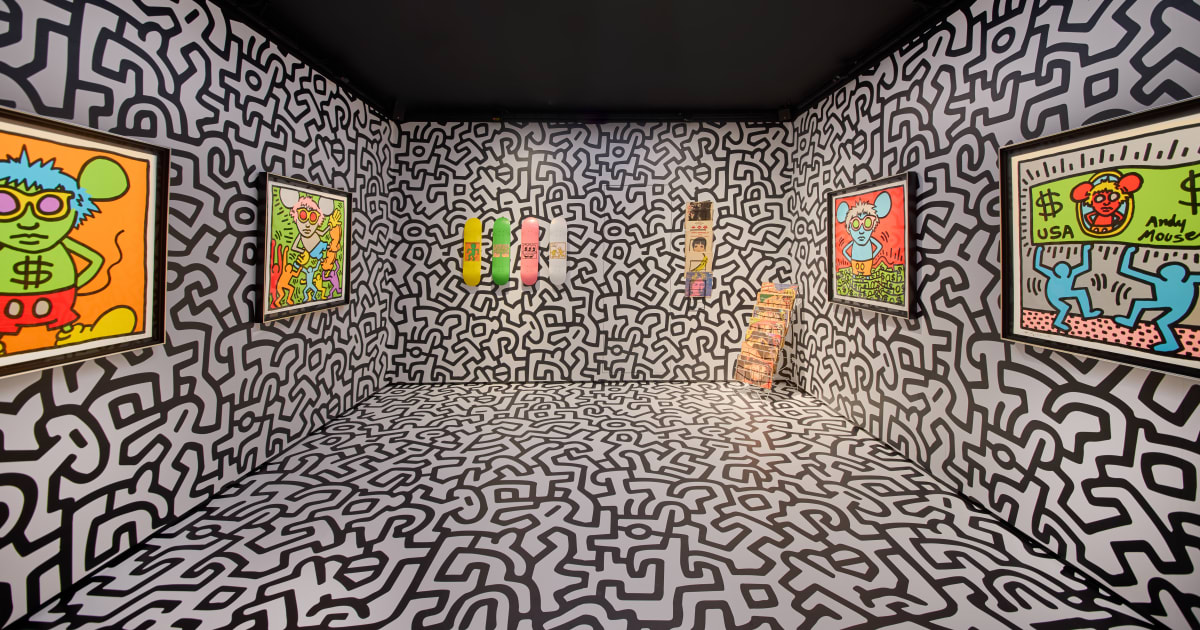登場! | Portfolio Mouse Andy Haring: Keith In Gallery Halcyon | Detail 置物