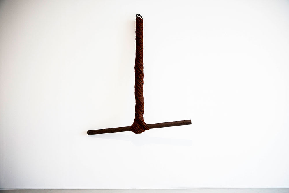 Installation view: Giovanni Anselmo: Oltre l'orizzonte, Museo nazionale delle arti del XXI secolo, 20 June – 6 October 2024. Photo © MUSA, courtesy MAXXI Foundation.