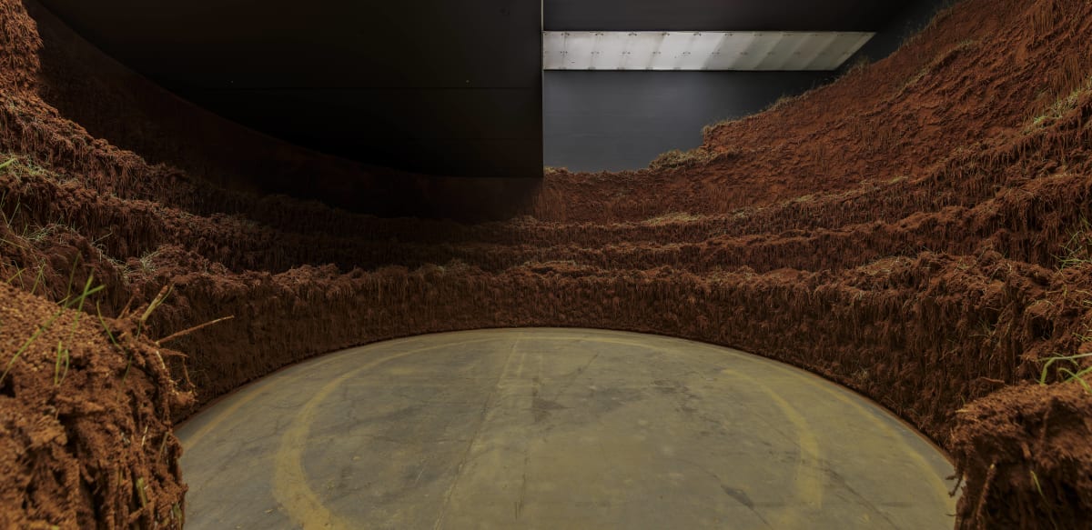 Image: Delcy Morelos - El espacio vientre