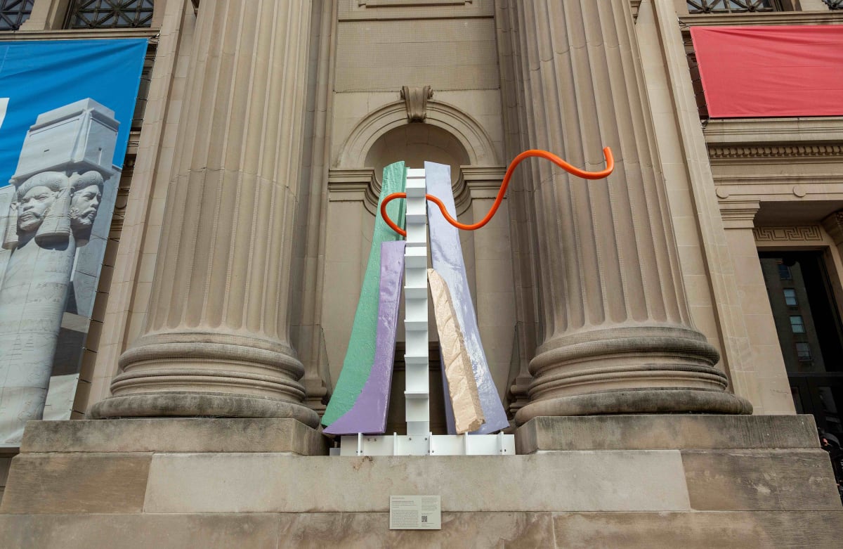 Image: The Facade Commission - Nairy Baghramian, Scratching the Back