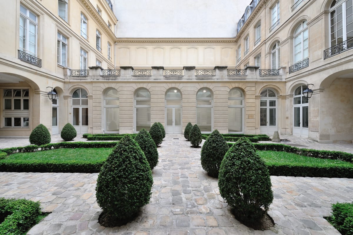 Image: Marian Goodman awarded the rank of Commandeur of The Ordre des Arts et des Lettres