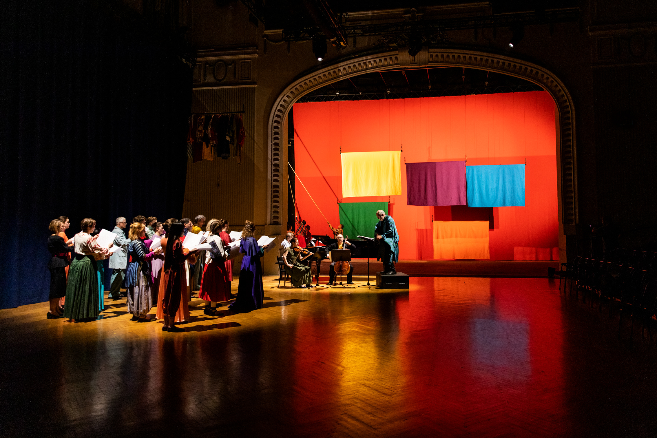 Image: Ulla von Brandenburg stages 'Friede auf Erden' for Wiener Festwochen