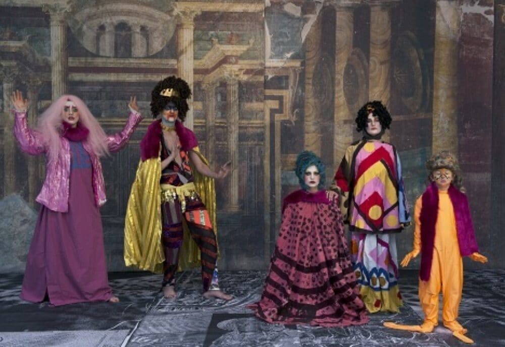 Image: Esther Teichmann and Monster Chetwynd: Phantasie Fotostudio II