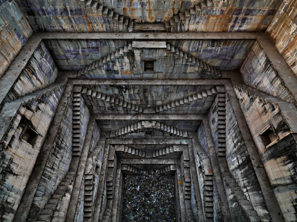 Image: Edward Burtynsky featured on Lens blog for New York Times