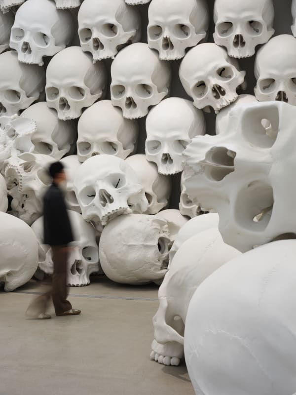 Ron Mueck's vision grips Seoul | From dreaming giants to