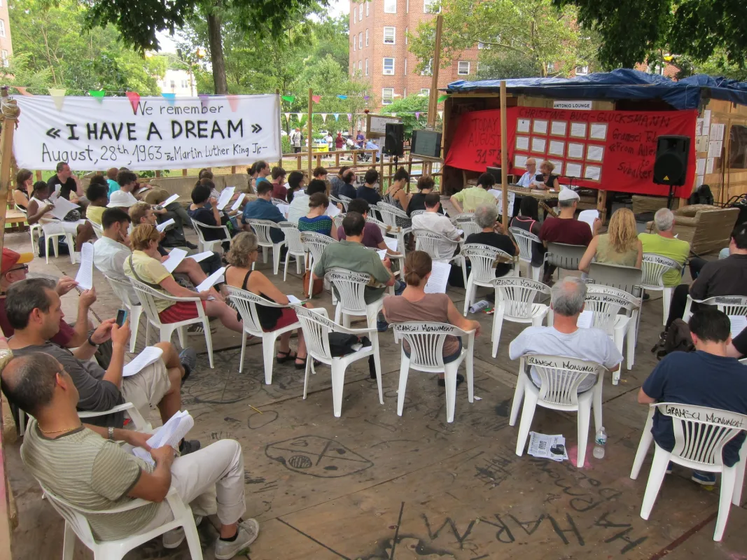 Image: Thomas Hirschhorn celebrates the 10 year anniversary of the 'Gramsci Monument'