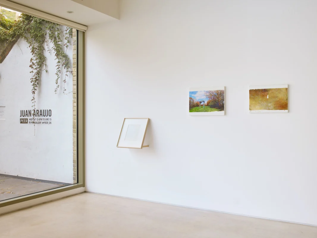 Image: Juan Araujo presents 'Measurable distances of space and air'