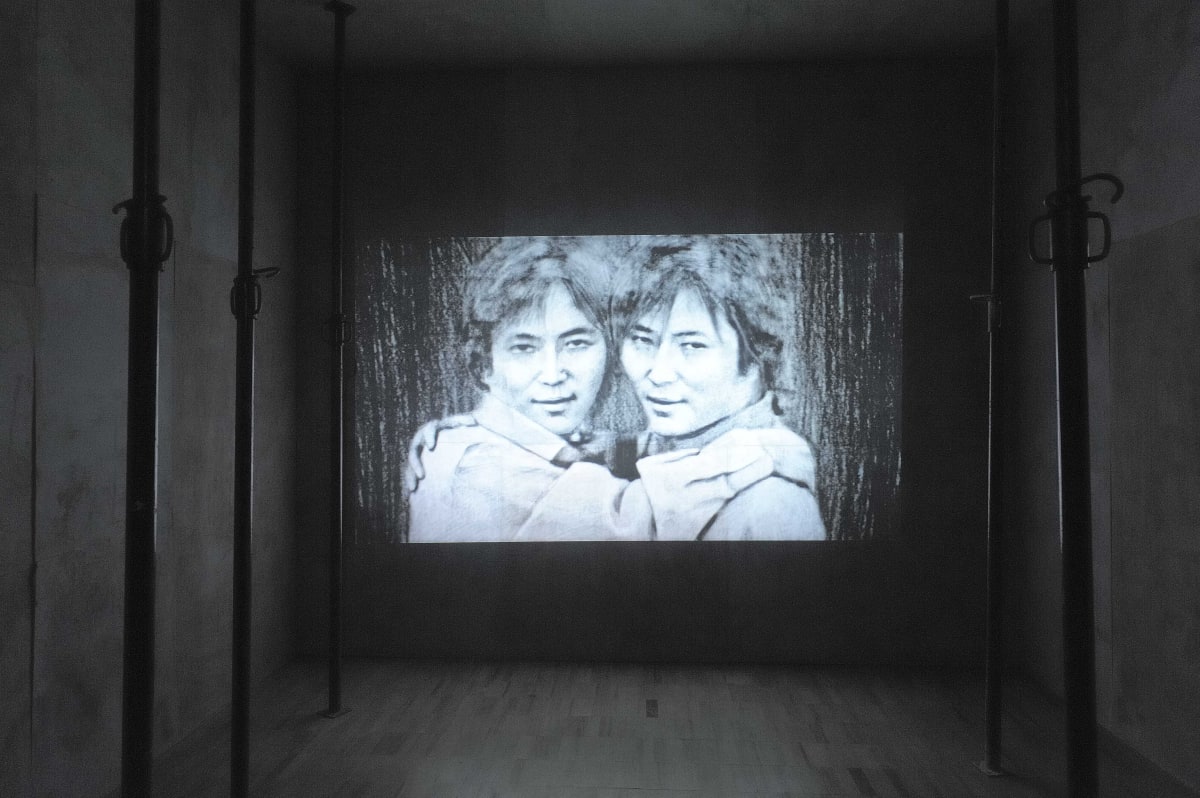 Jeon Joonho, Hyper Realism, Paris Marais, 2008