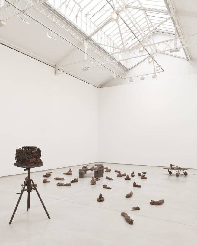 Joseph Beuys Hirschdenkmäler