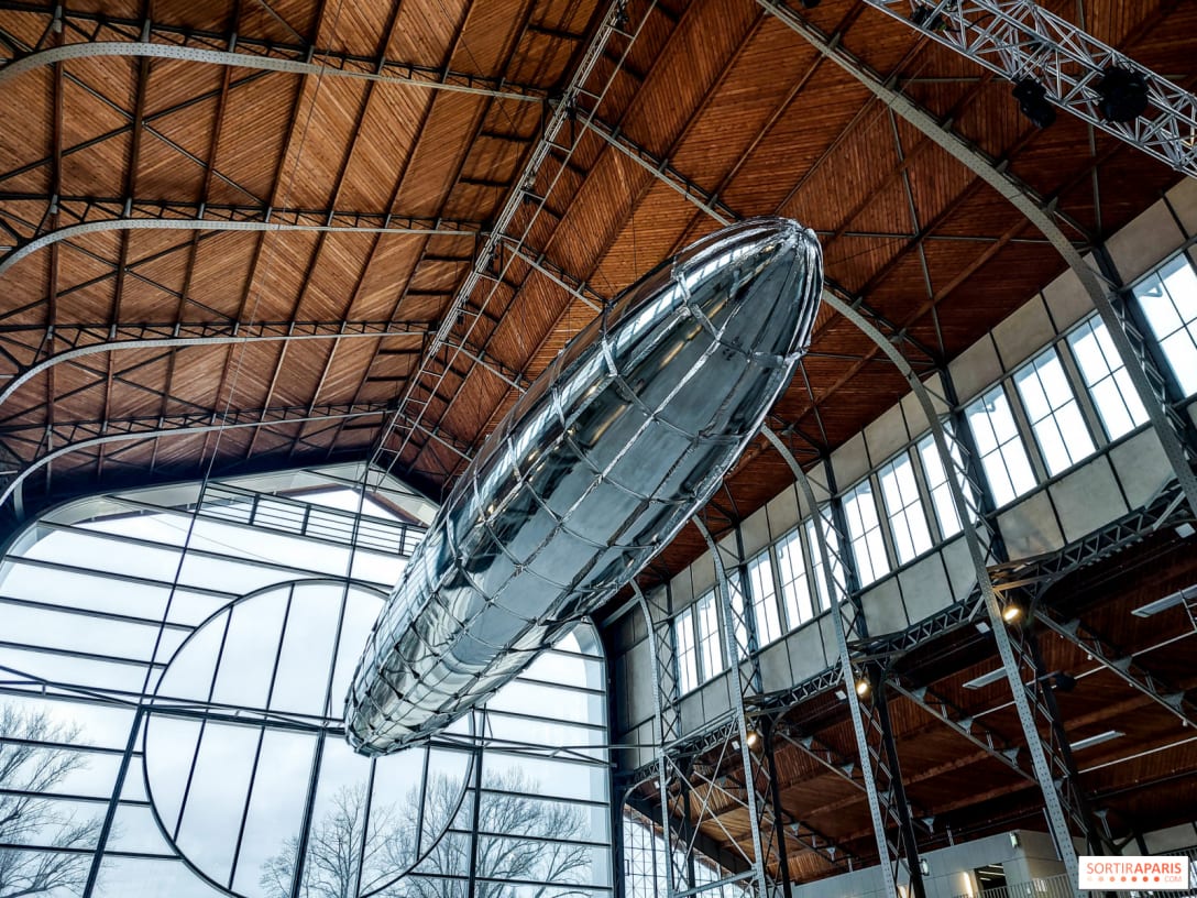 Lee Bul | Sylvie Fleury | Robert Longo Dans l’air, les machines volantes