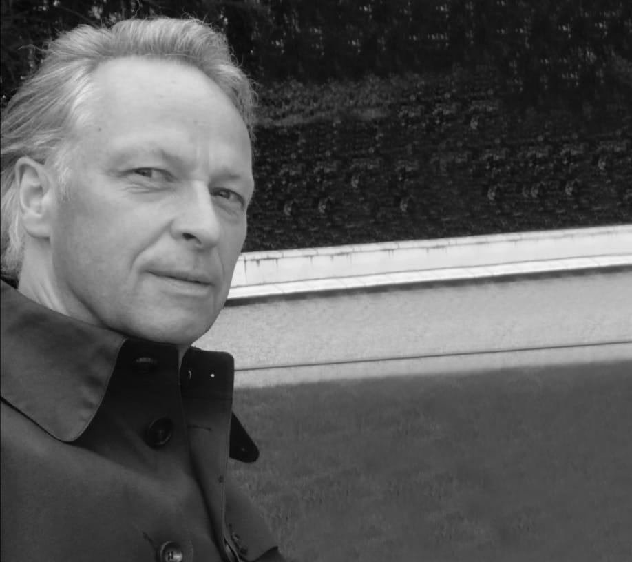 Residences versus Birthplaces Solo exhibition of Andreas Slominski at Museum Folkwang, Essen