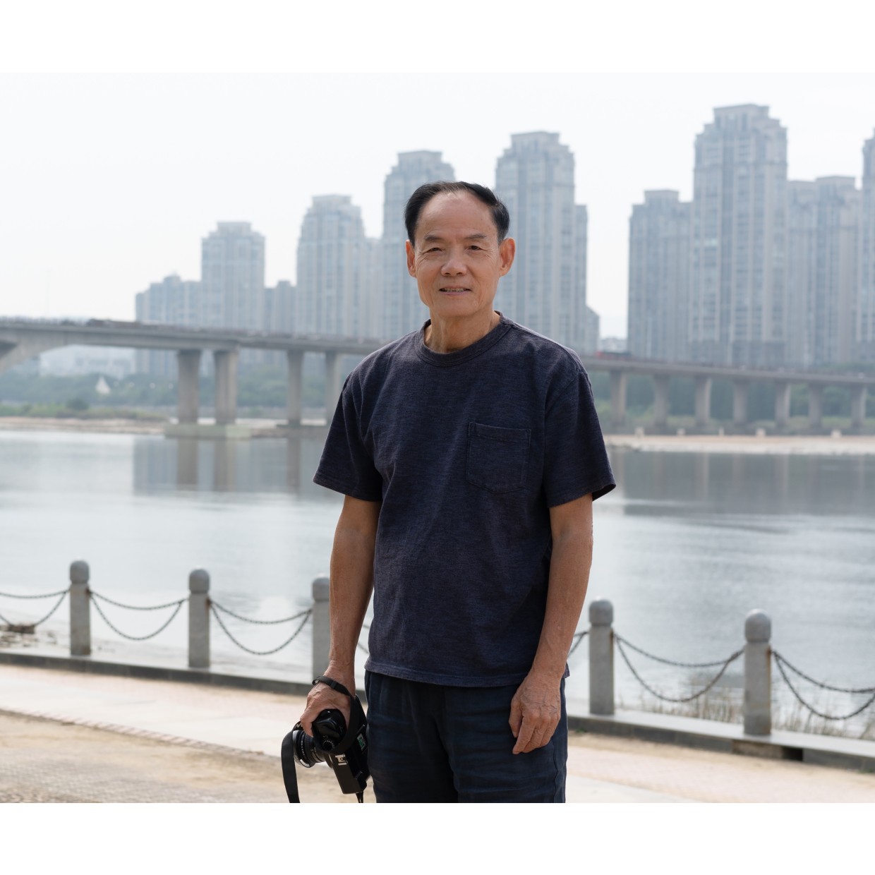 ARTIST: Cheng Shida Cheng Shida was born in December 1950 in Fuzhou City, Fujian Province. In 1983, he became a...