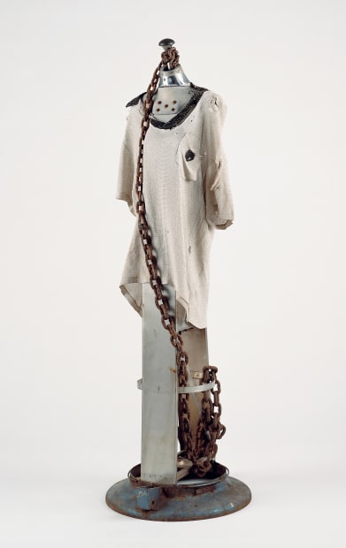 Chains of a Dummy's Body, 1984