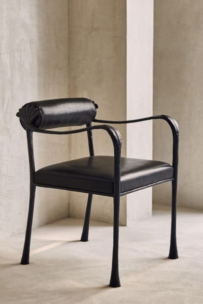 M068 Fauteuil / Chair