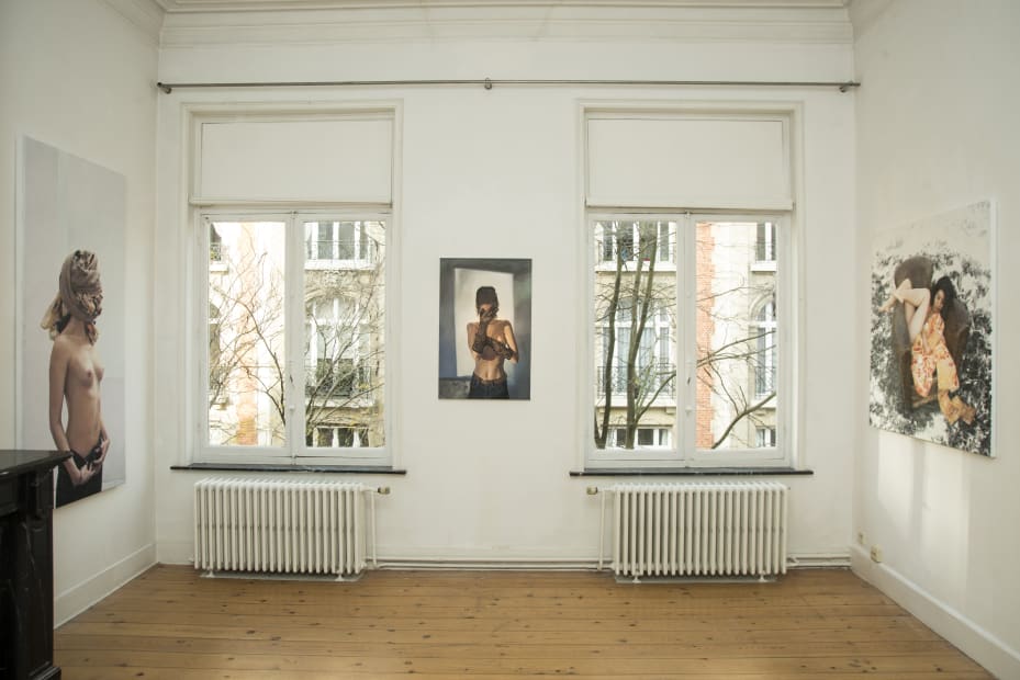 'All I want is you...and you...and you': exhibition view / Aeroplastics, Rue Blanche Str., 2006 / works by Katia BOURDAREL