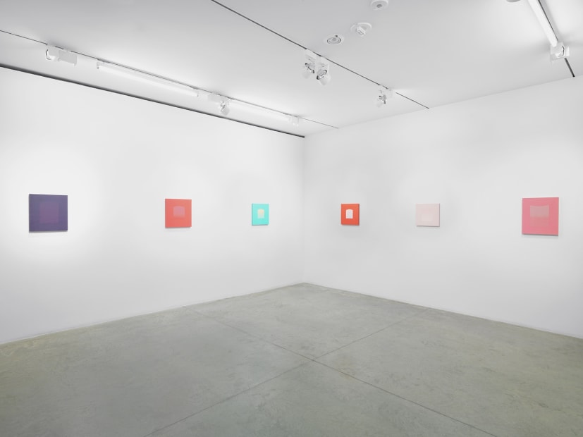 Tess Jaray: THE LIGHT SURROUNDED, installation view. Photo by Christopher Burke Studio