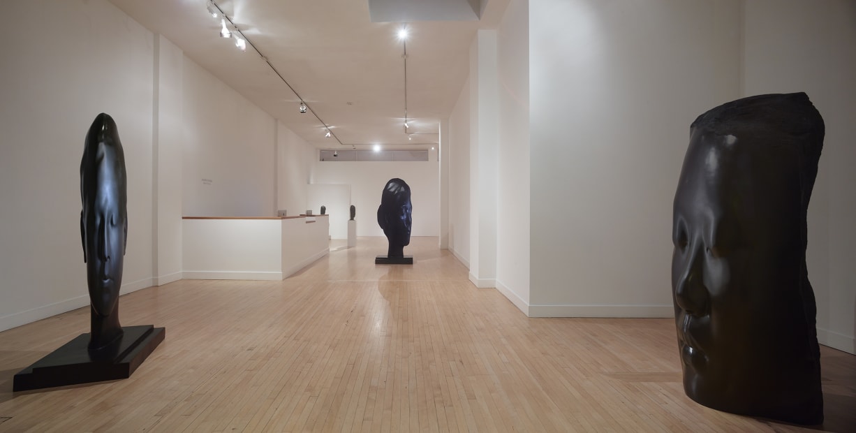 Installation view of Jaume Plensa: Silent Faces, September 10 - October 31, 2015 at Haines Gallery, San Francisco Photo: Robert Divers Herrick